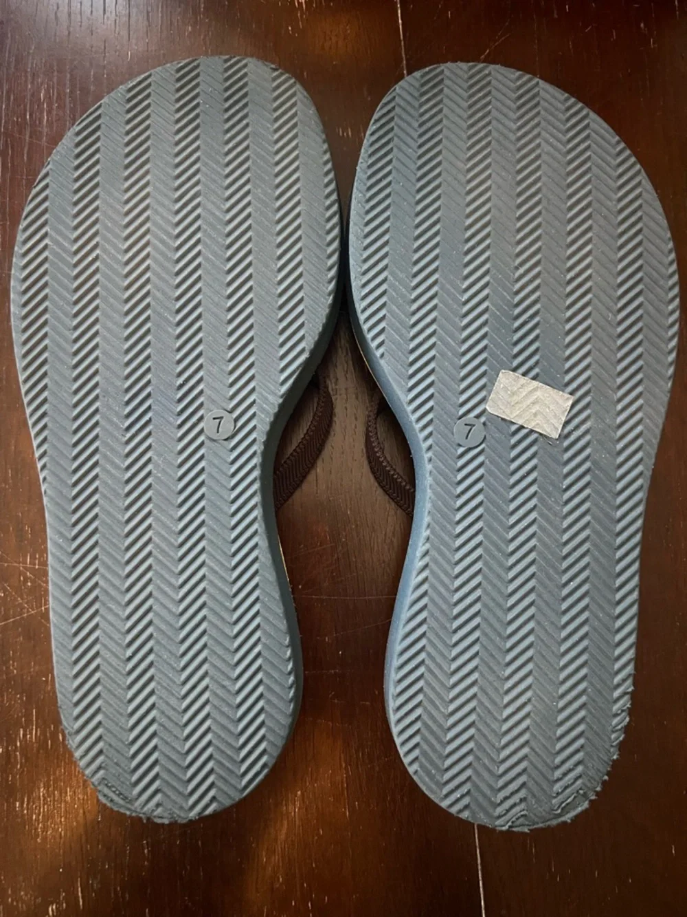Tory Burch Yellow, White & Black Logo Flip Flops- like new - Picture 2 of 3